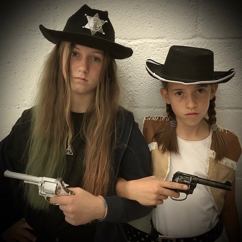 WANTED! DIE WESTERN STORY DES NEUKÖLLNER OPER KINDER KLUB